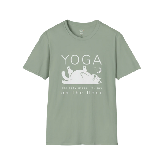 Floor T-Shirt Sage with soft green tone and relaxed cat yoga design for calm, everyday comfort.