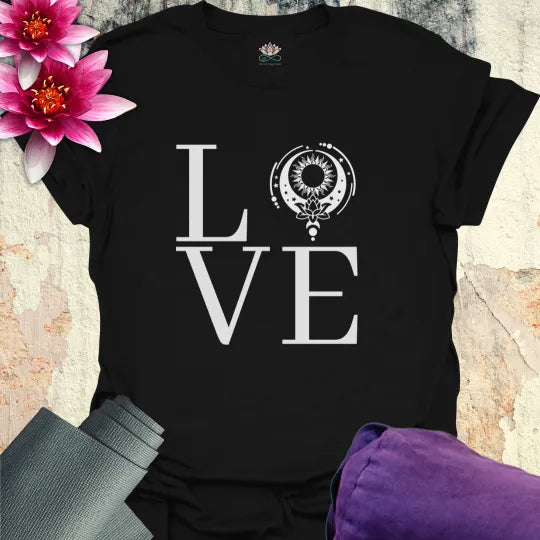 Love T-Shirt